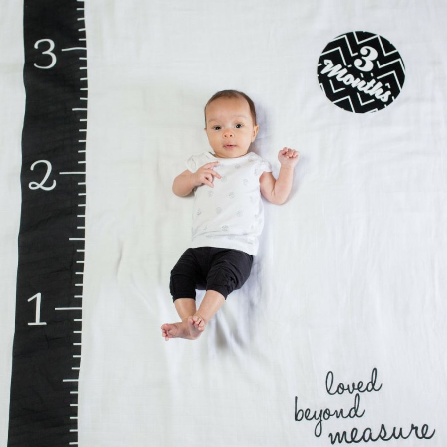 Kids Interiors & Decor * | Lulujo Baby'S First Year Swaddle & Milestone Cards Loved Beyond Measure