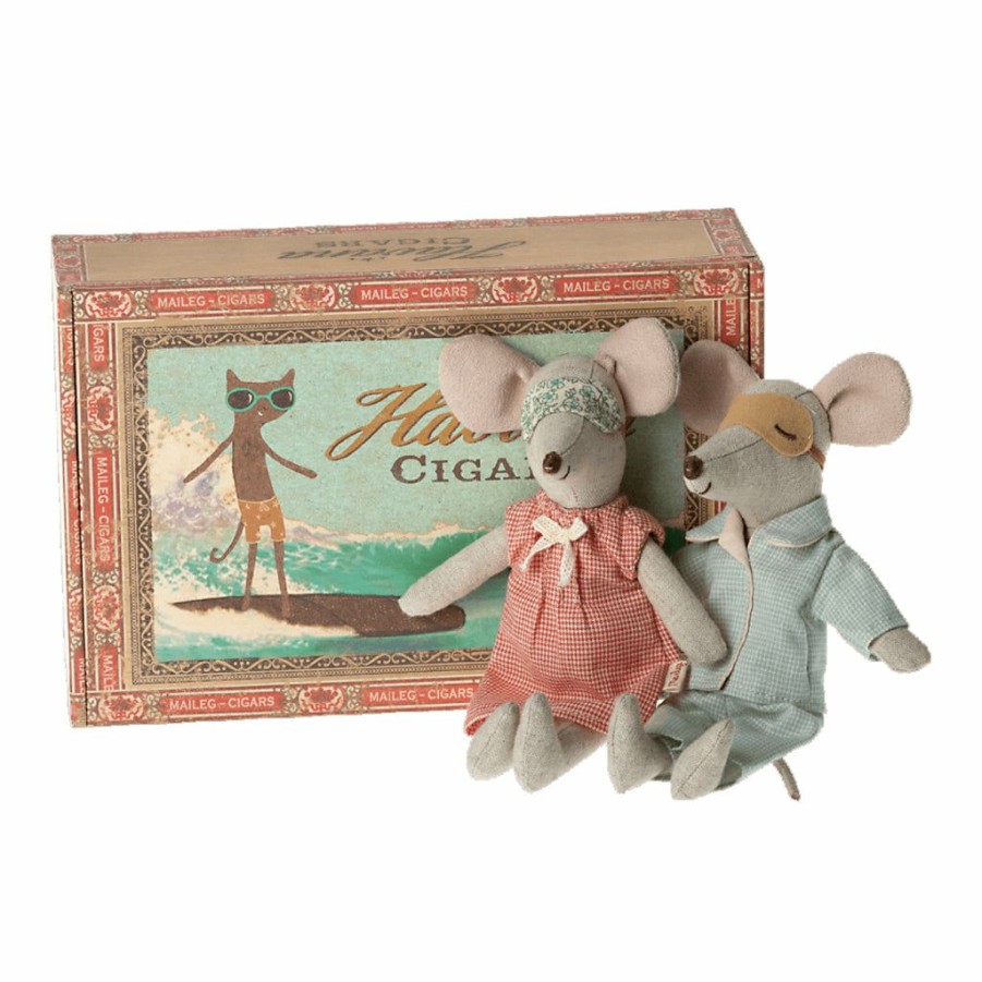 Gifts * | Maileg Mice In A Cigar Box Mum & Dad