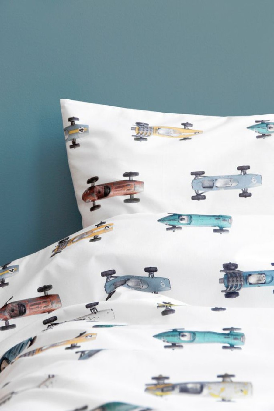 Kids Interiors & Decor * | Studio Ditte Race Car Bedding Set Single